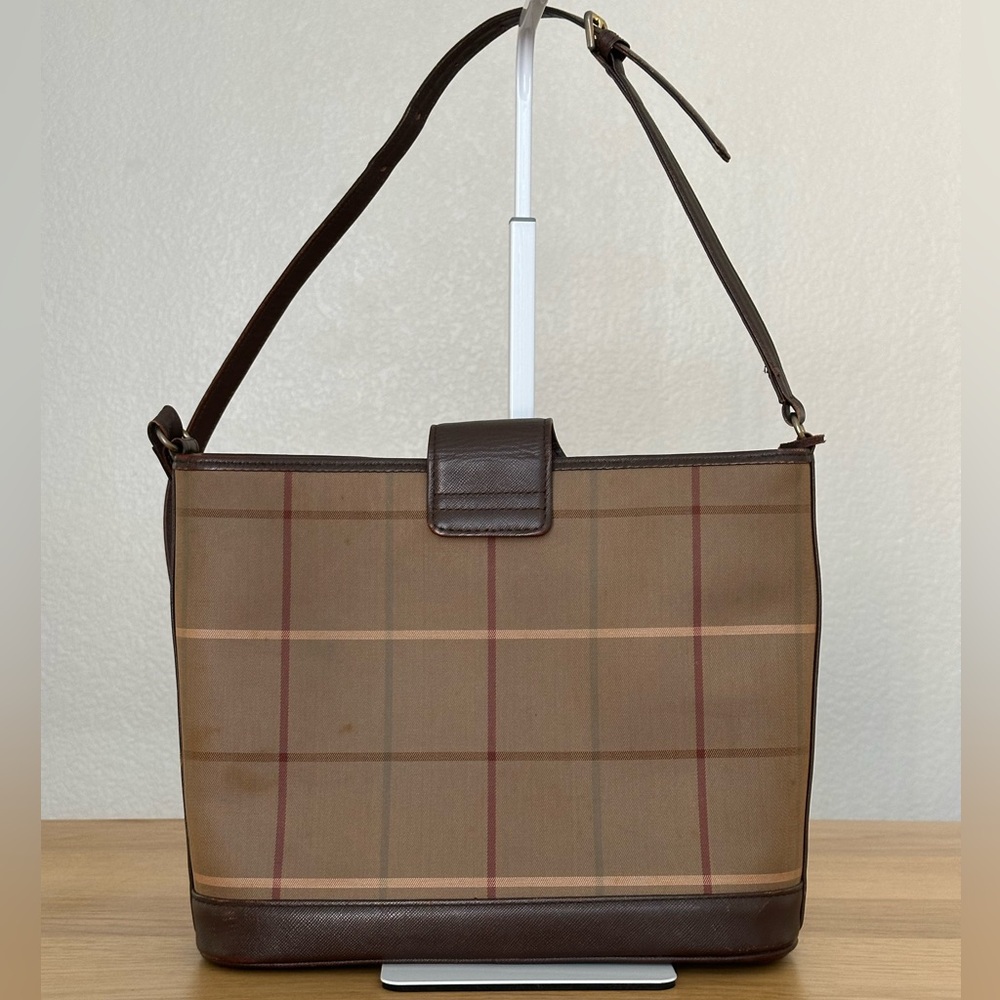 Burberrys Shouder Bag - Picture 2 of 15